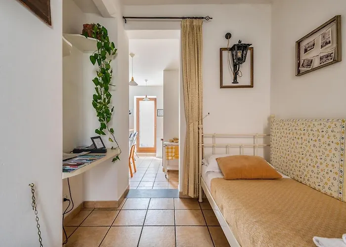 Typical Home-orio3min-private Garden-train Station 6min