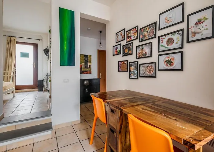 Typical Home-orio3min-private Garden-train Station 6min